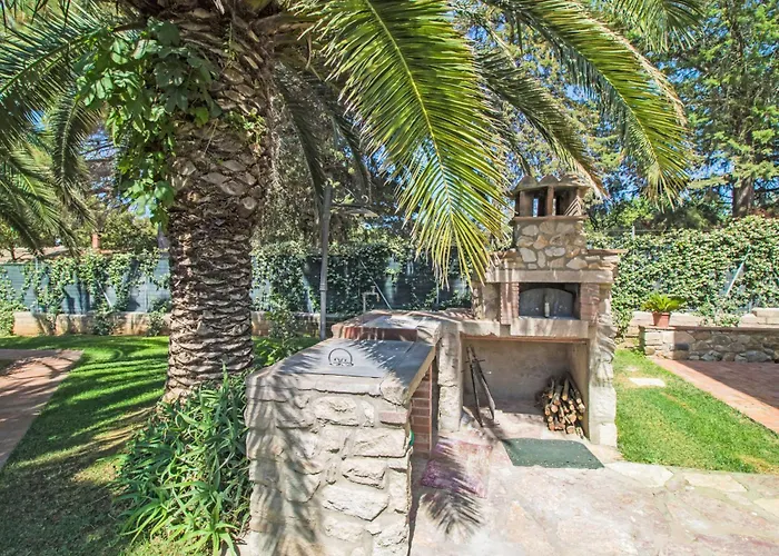 Holiday Home Villa Il Pellicano By Interhome
